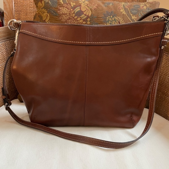 Coach Brown Leather Handbag - Picture 3 of 9